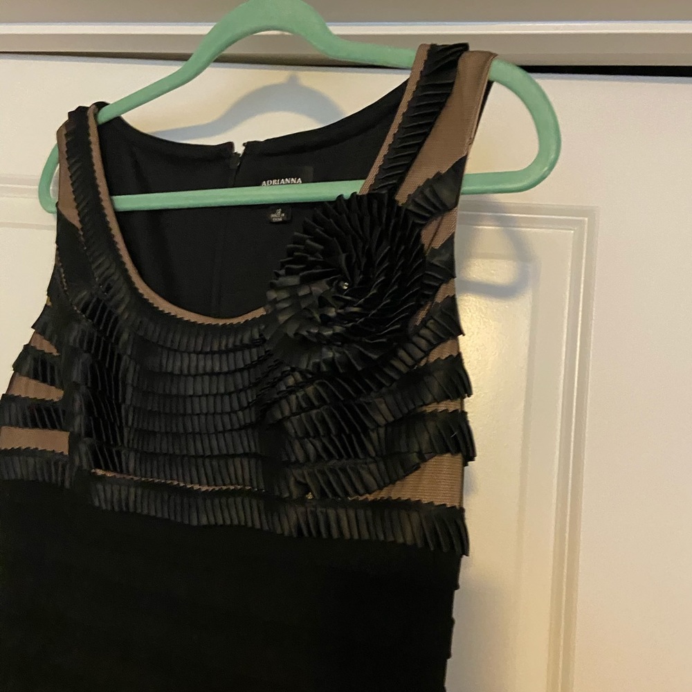 Fancy Black dress - Picture 4 of 12